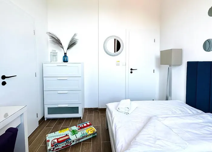 Apartello Modern - Garden Of Eden 圣弗拉斯